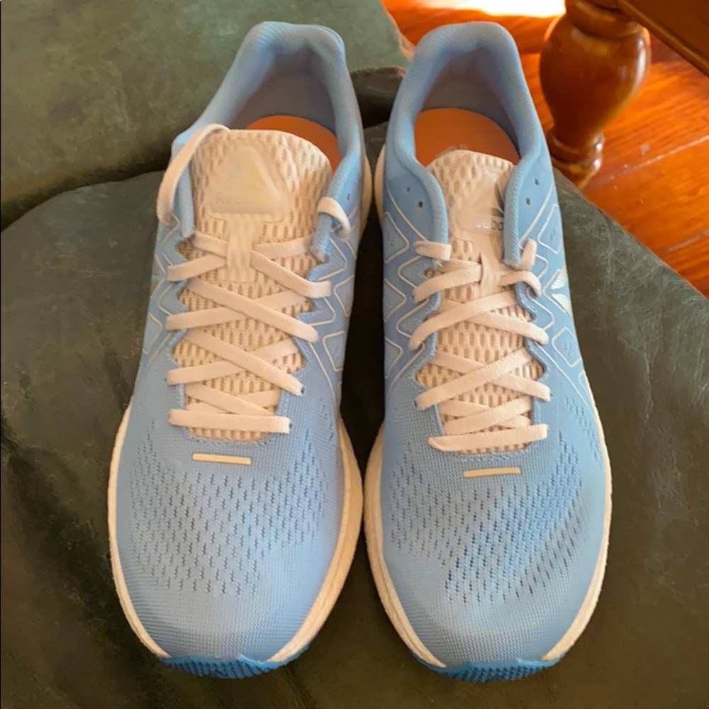 NEW in BOX Reebok Forever Floatride Energy Blue Running Shoes